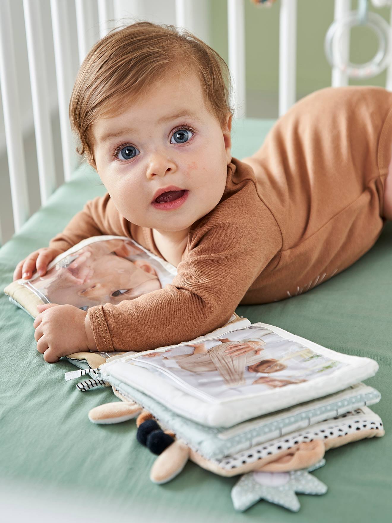 Album photo bébé tissu : Créez des souvenirs doux et durables avec nos  albums en tissu pour bébé