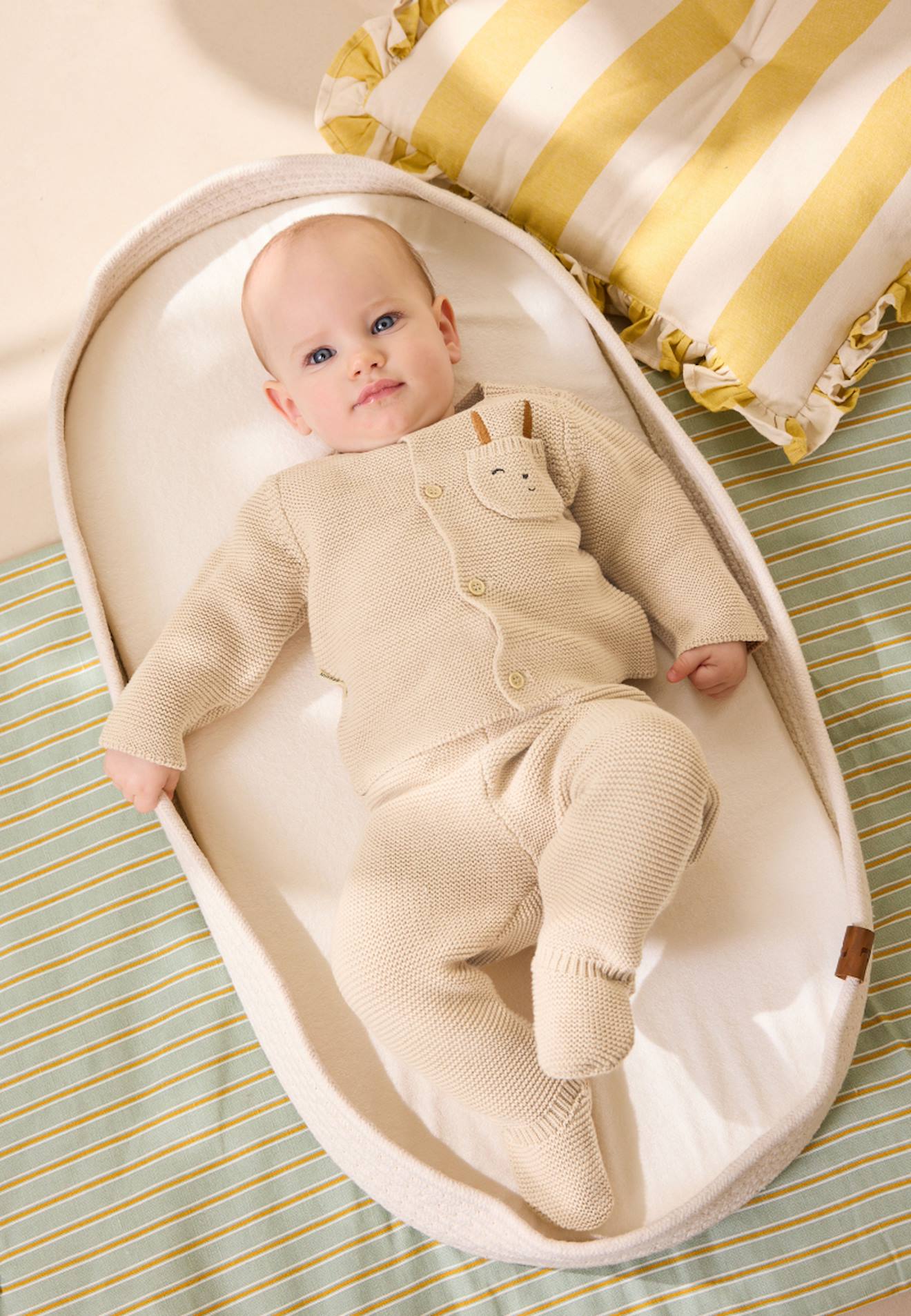 Ensemble Gilet Et Pantalon Avec Pieds Bébé En Tricot Hello Baby Sable