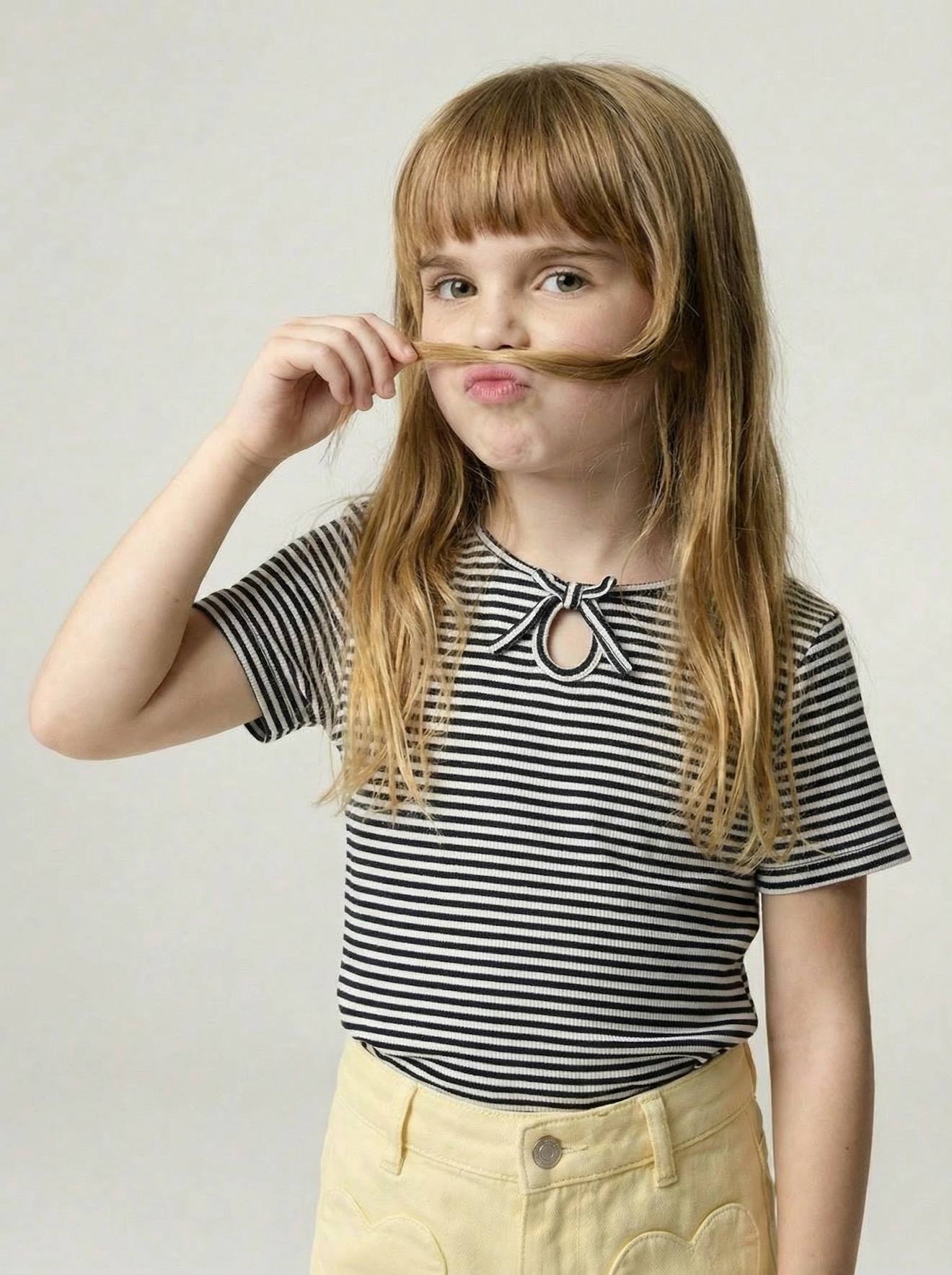 T shirt fille noeud fantaisie ray bleu 4 €