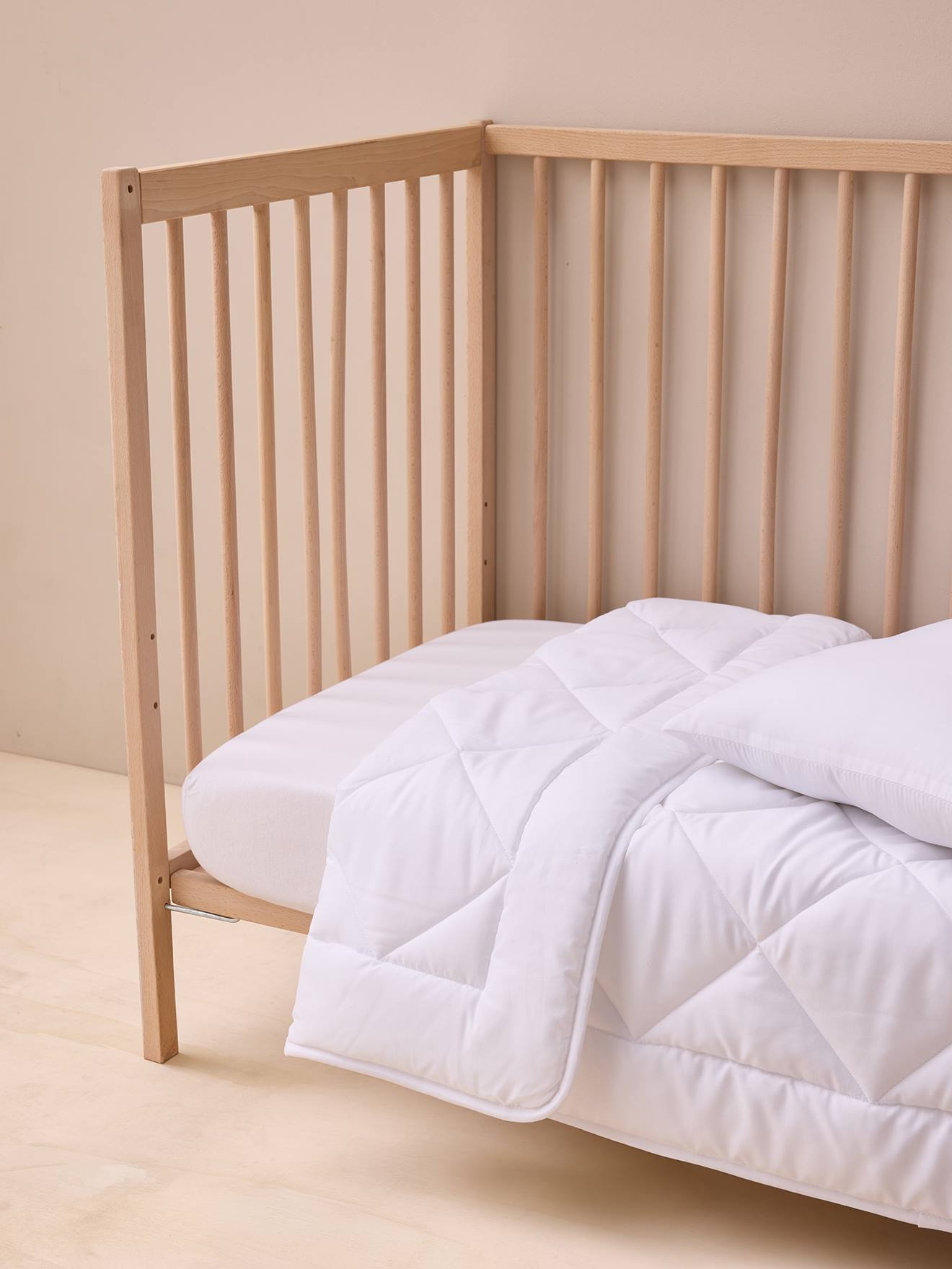 Couette bébé microfibre anti-acariens BI-OME NTL® blanc