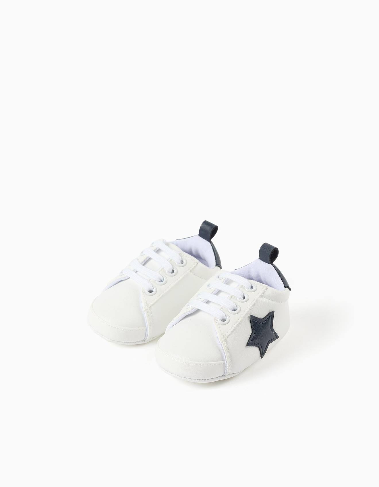 Baskets Lacets Et toile Brode Blanc 15 €