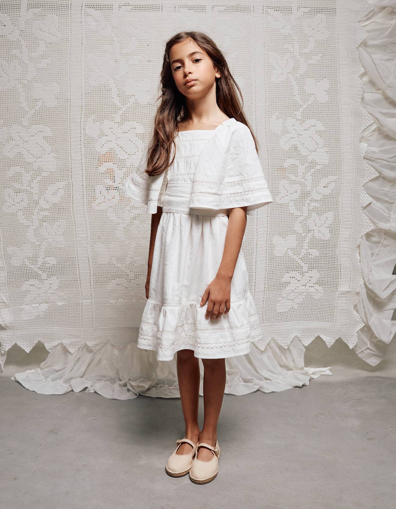 Robe En Coton Manches Cape Et Ceinture Blanc 56 €