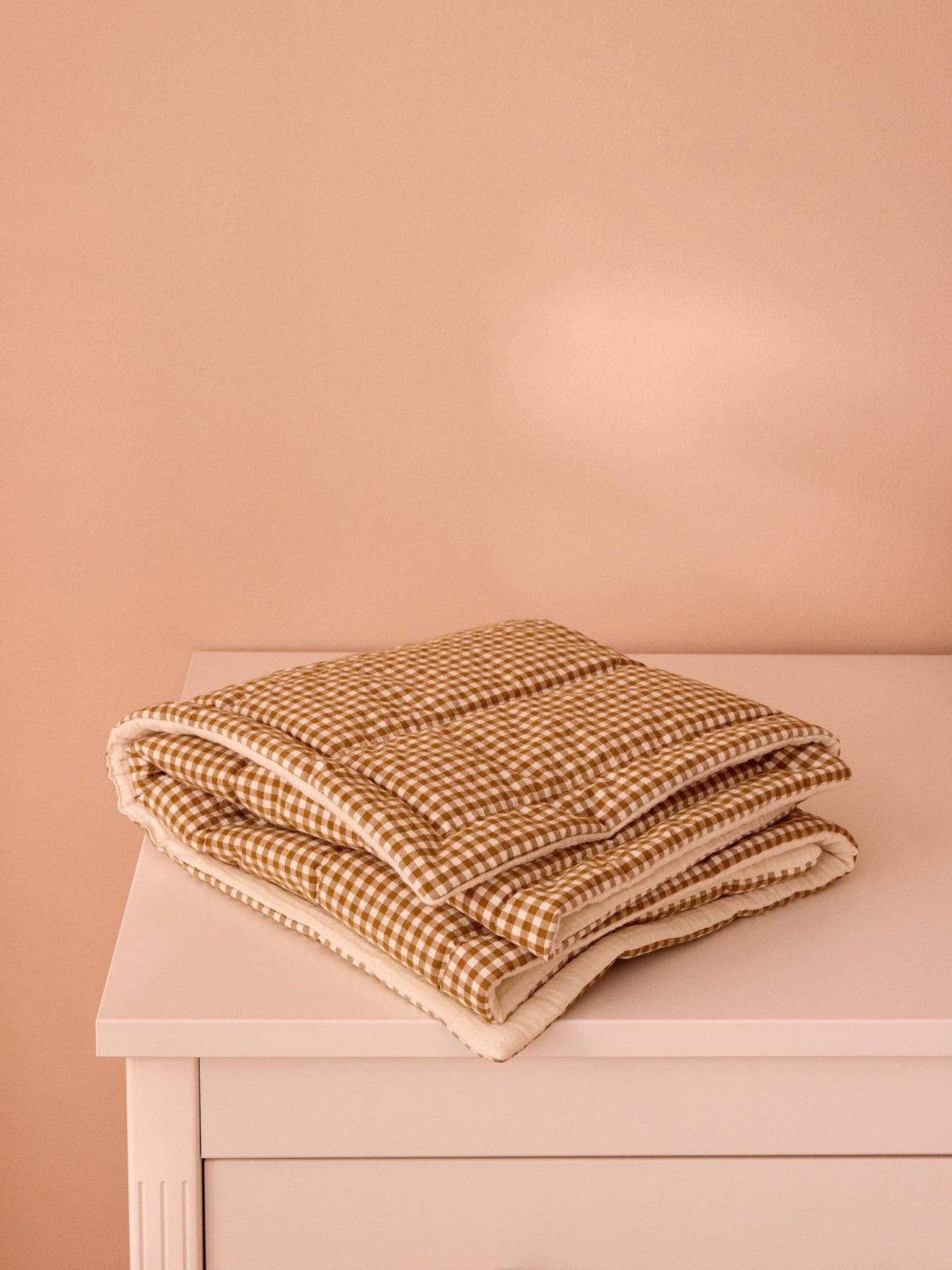 Petit boutis en gaze de coton vichy caramel