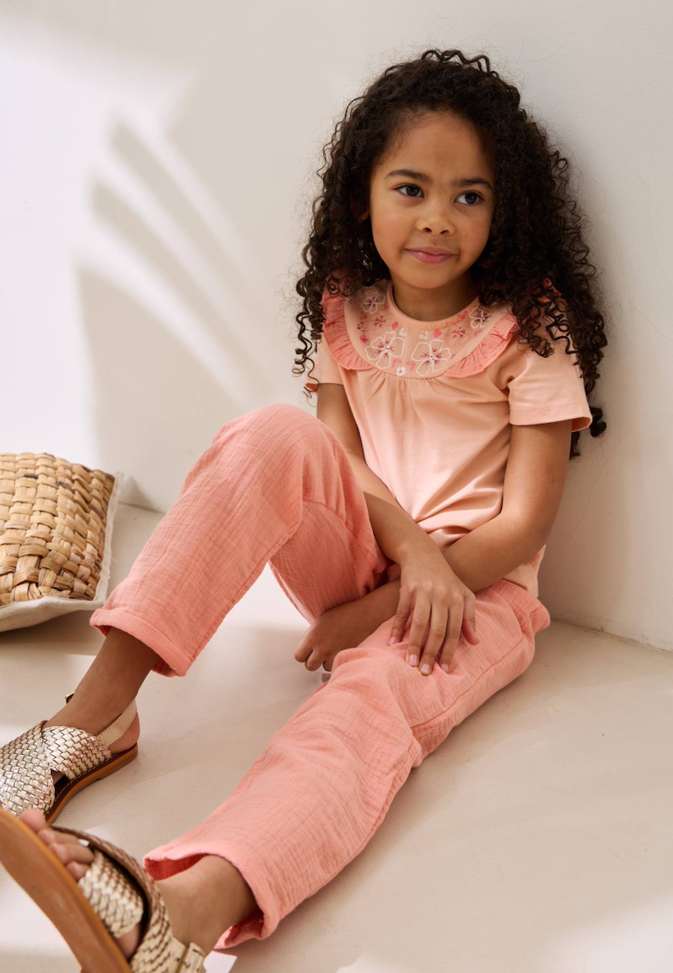 Ensemble Enfant T-shirt Et Pantalon En Gaze De Coton Santa Giulia Corail Ensemble Enfant T-shirt Et Pantalon En Gaze De Coton Santa Giulia Corail