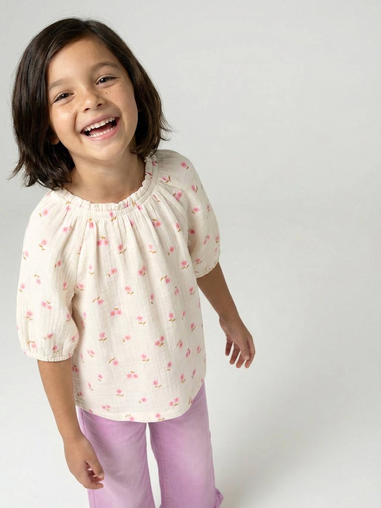 Blouse fille en gaze de coton vanille 9 €
