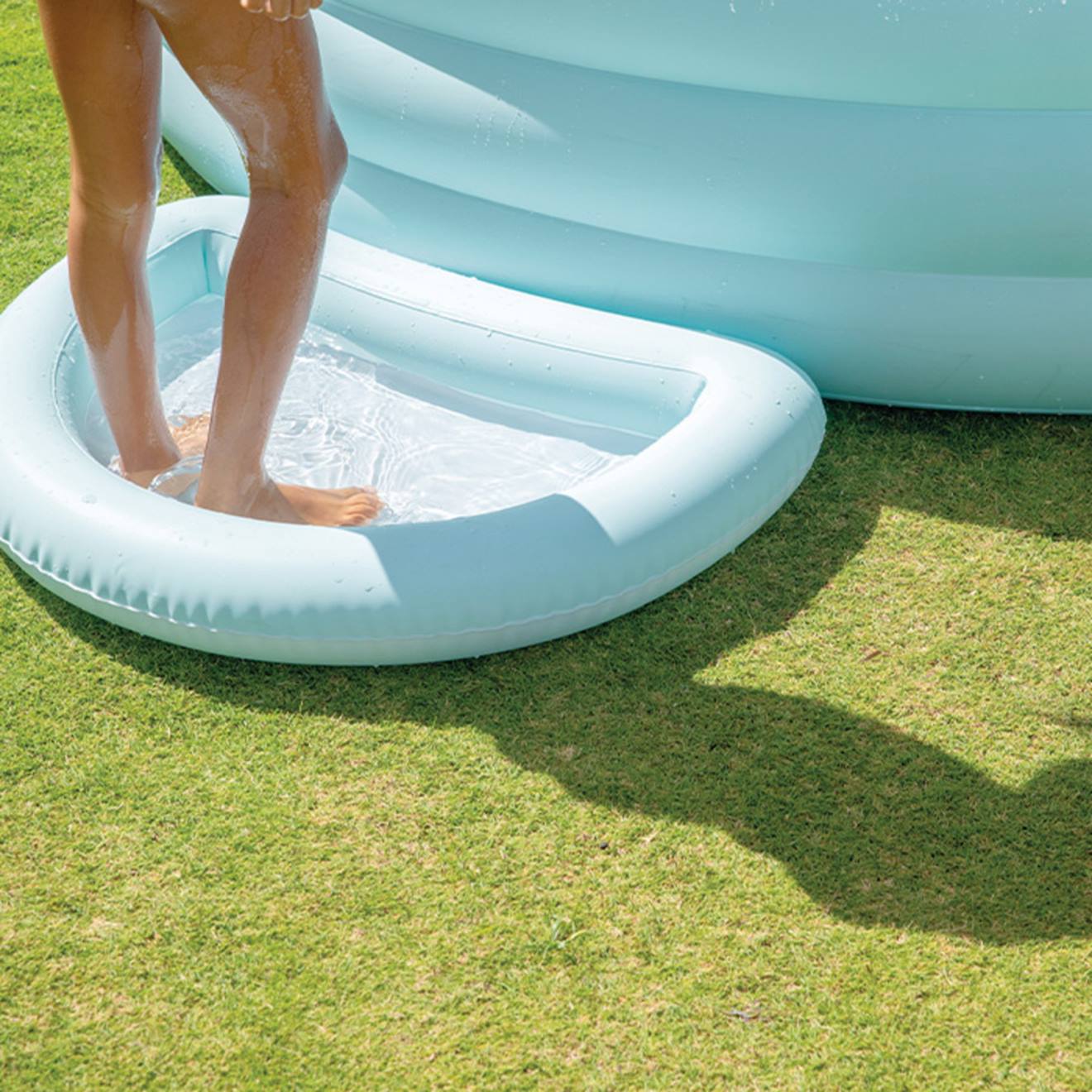 Petite Piscine Pastelle Avec Ombrelle Bleu Et Blanc (Intex) - Image 2