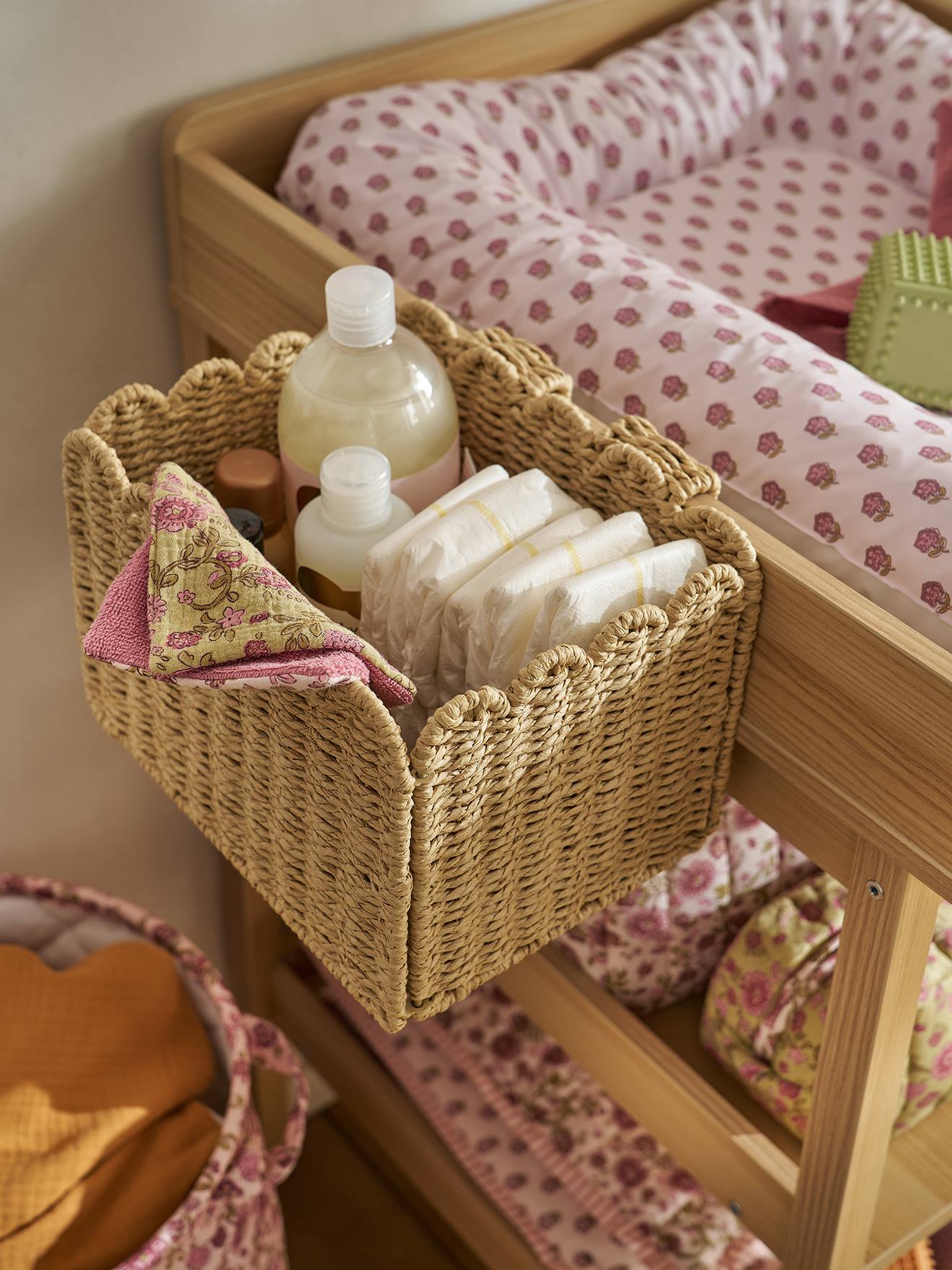 Panier de rangement pour table à langer FESTON beige (Vertbaudet) - Image 1