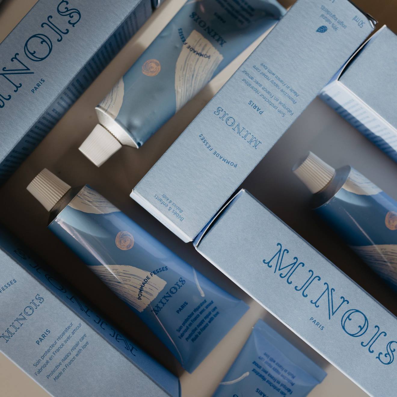 Soin Protecteur Réparateur Siège Multicolore (Minois Paris) - Image 1