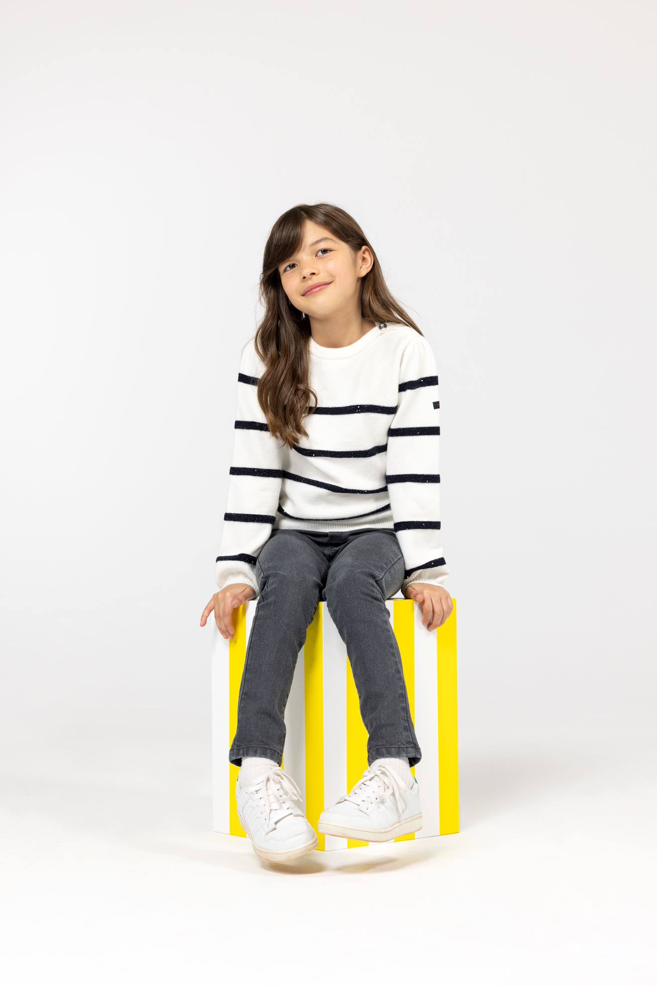 Pull Fille Fond Blanc Casse Raye Indigo