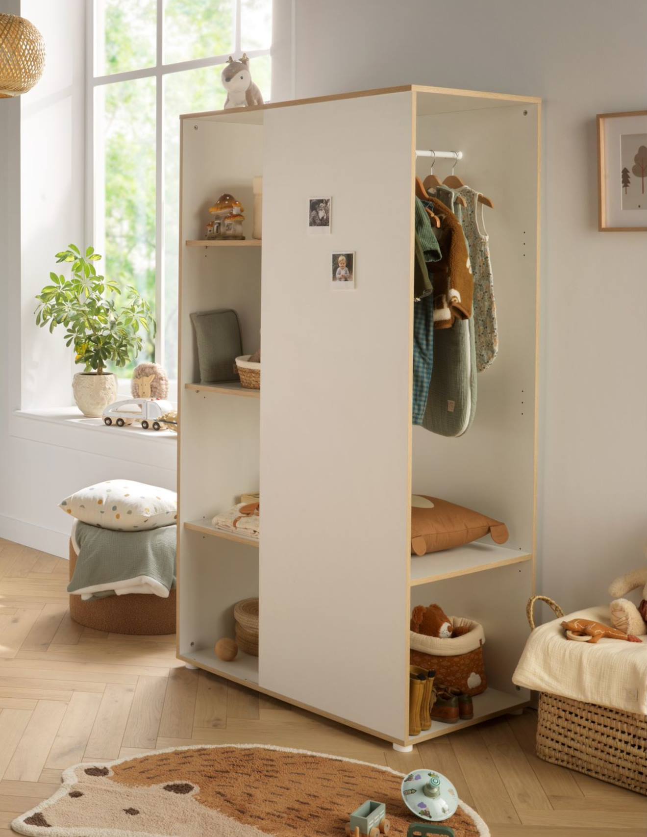 Meuble De Rangement Avec Étagères Et Penderie En Bois Et Chant Bois - First Blanc