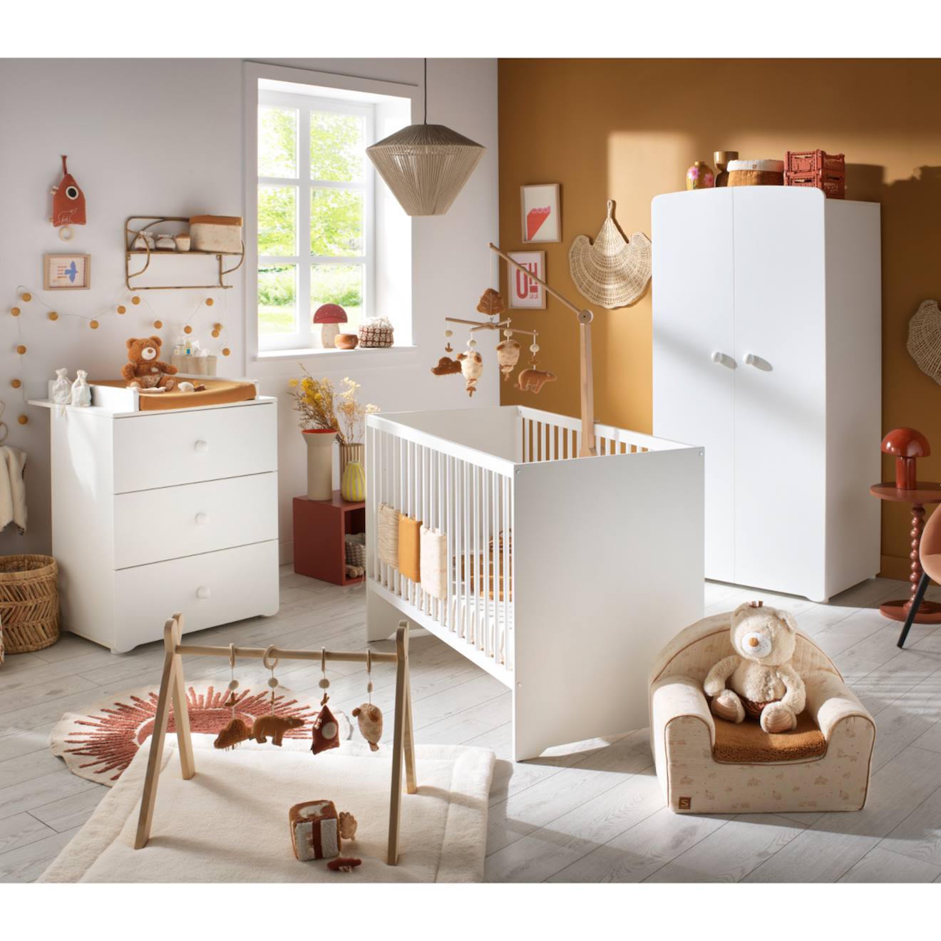 Chambre Complète Bébé Avec Lit À Barreaux, Commode À Langer Et Armoire 2 Portes - Basic Blanc