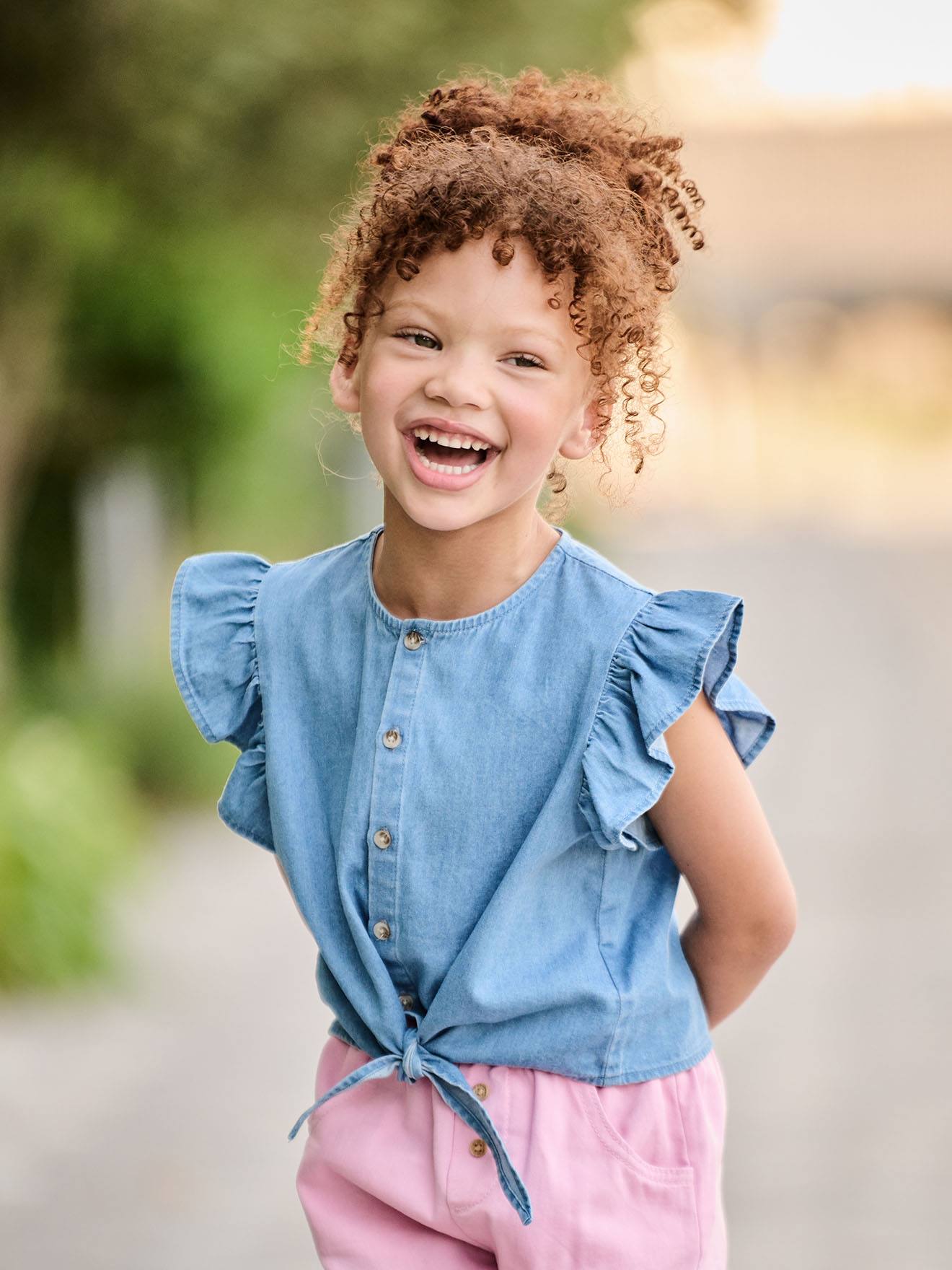 Blouse denim manches volantées bleu clair