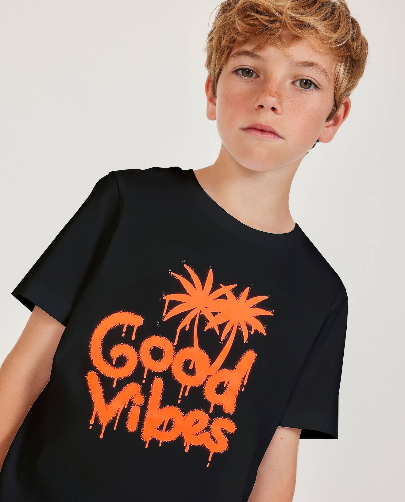 T-shirt Garon En Maille Avec Effet Peinture Noir 10 €