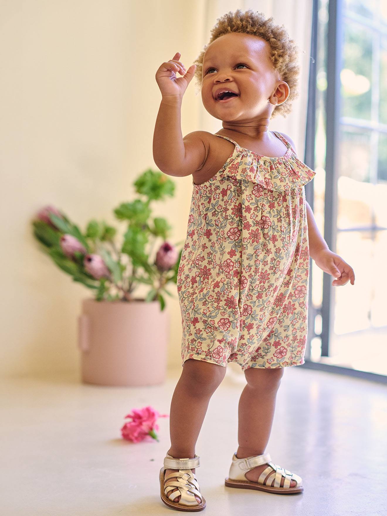 Combishort bébé fille bretelles fines jaune pâle