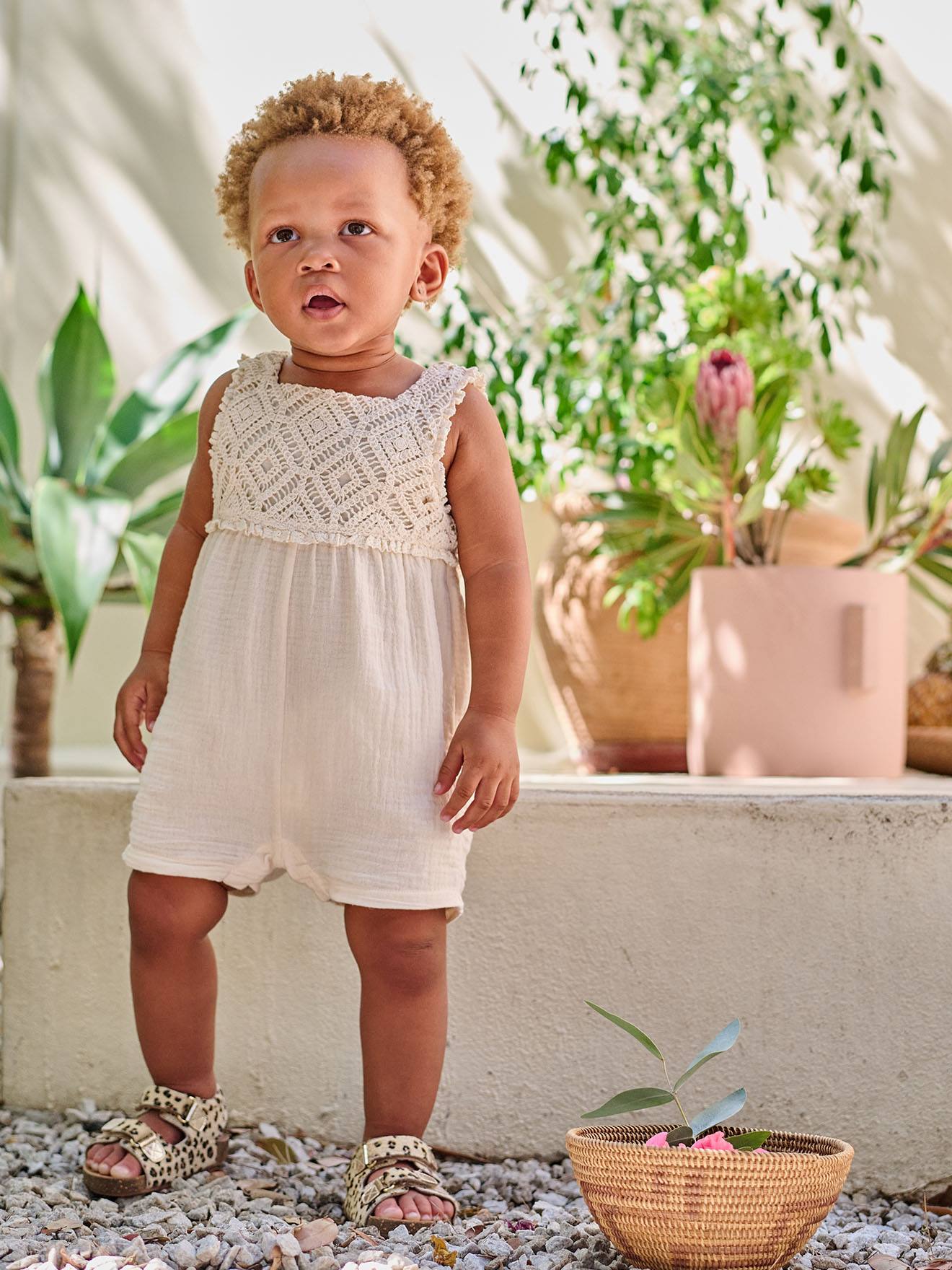 Combishort bébé fille en crochet vanille
