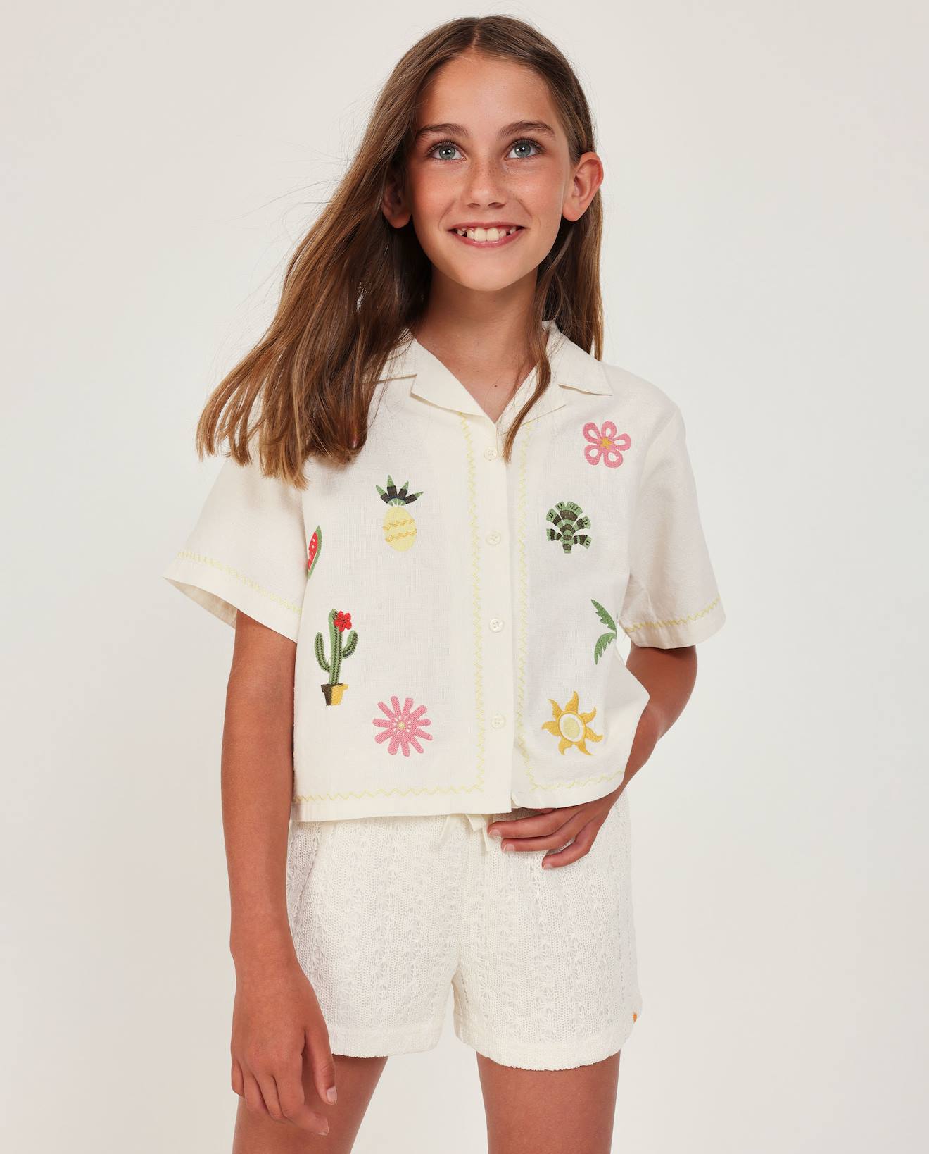 Short Fille En Maille Avec Tissu Brod Blanc 21 €