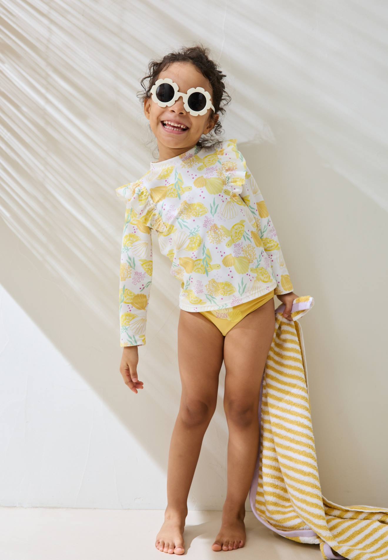 Maillot De Bain Fille 2 Pièces T-shirt De Protection Uv Et Culotte Porticcio Jaune