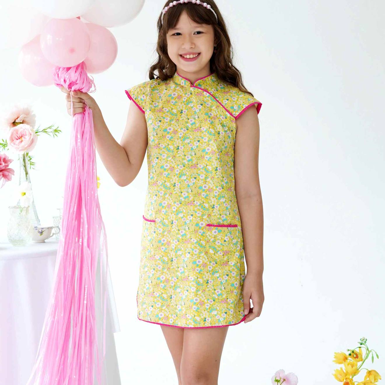 Robe Chinoise Liberty À Col Mao Annam Jaune Rose Fuchsia