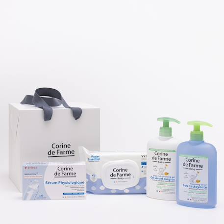 Corine De Farme - Coffret Naissance Bébé Essentiels Soins Et Toilette Multicolore