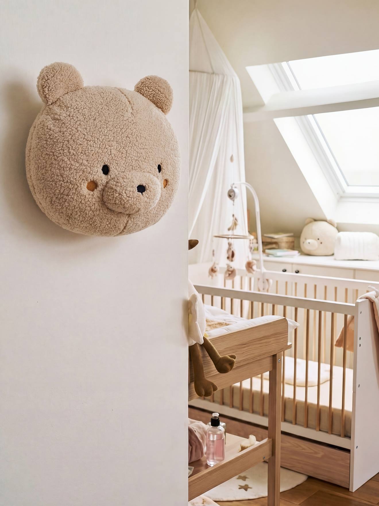 Décoration murale ourson bouclette beige (Vertbaudet) - Image 1