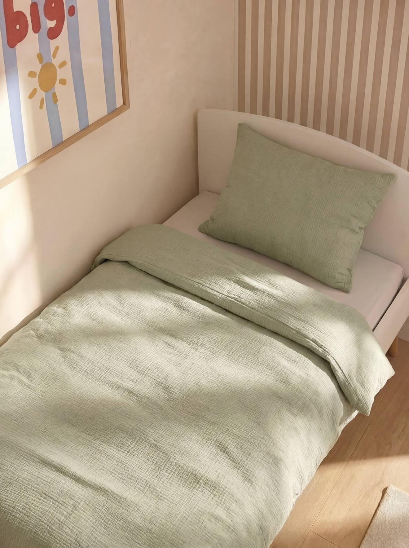 Parure housse de couette et taie d'oreiller unie vert sauge