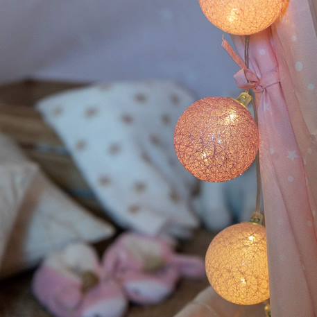 Guirlande boule lumineuse led usb  veilleuse 2h Acajou+Arlequin+Bébé+Byzantin+Chocolat+Coton+Églantine+Flocon+Horizon+Licorne+Mangrove+Messopotamia+Minuit+Océan+Ottoman+Princesse+Provence+Romania+Sauvage+Scandinave+Tagada 74 - vertbaudet enfant 