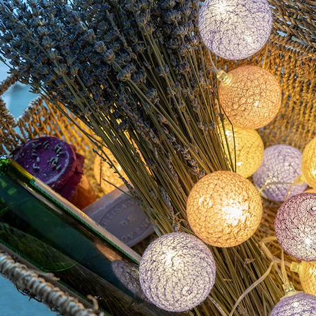 Guirlande boule lumineuse led usb  veilleuse 2h Acajou+Arlequin+Bébé+Byzantin+Chocolat+Coton+Églantine+Flocon+Horizon+Licorne+Mangrove+Messopotamia+Minuit+Océan+Ottoman+Princesse+Provence+Romania+Sauvage+Scandinave+Tagada 77 - vertbaudet enfant 