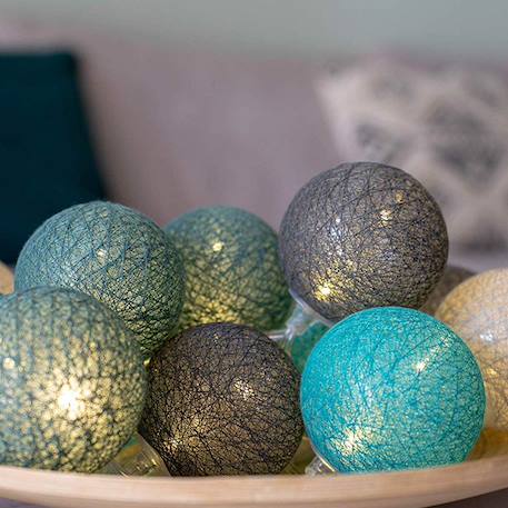 Guirlande boule lumineuse led usb  veilleuse 2h Acajou+Arlequin+Bébé+Byzantin+Chocolat+Coton+Églantine+Flocon+Horizon+Licorne+Mangrove+Messopotamia+Minuit+Océan+Ottoman+Princesse+Provence+Romania+Sauvage+Scandinave+Tagada 49 - vertbaudet enfant 