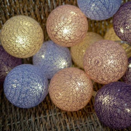 Guirlande boule lumineuse led usb  veilleuse 2h Acajou+Arlequin+Bébé+Byzantin+Chocolat+Coton+Églantine+Flocon+Horizon+Licorne+Mangrove+Messopotamia+Minuit+Océan+Ottoman+Princesse+Provence+Romania+Sauvage+Scandinave+Tagada 78 - vertbaudet enfant 