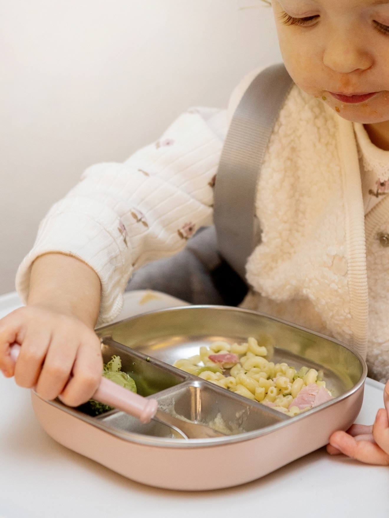 Assiette compartimentée inox rose