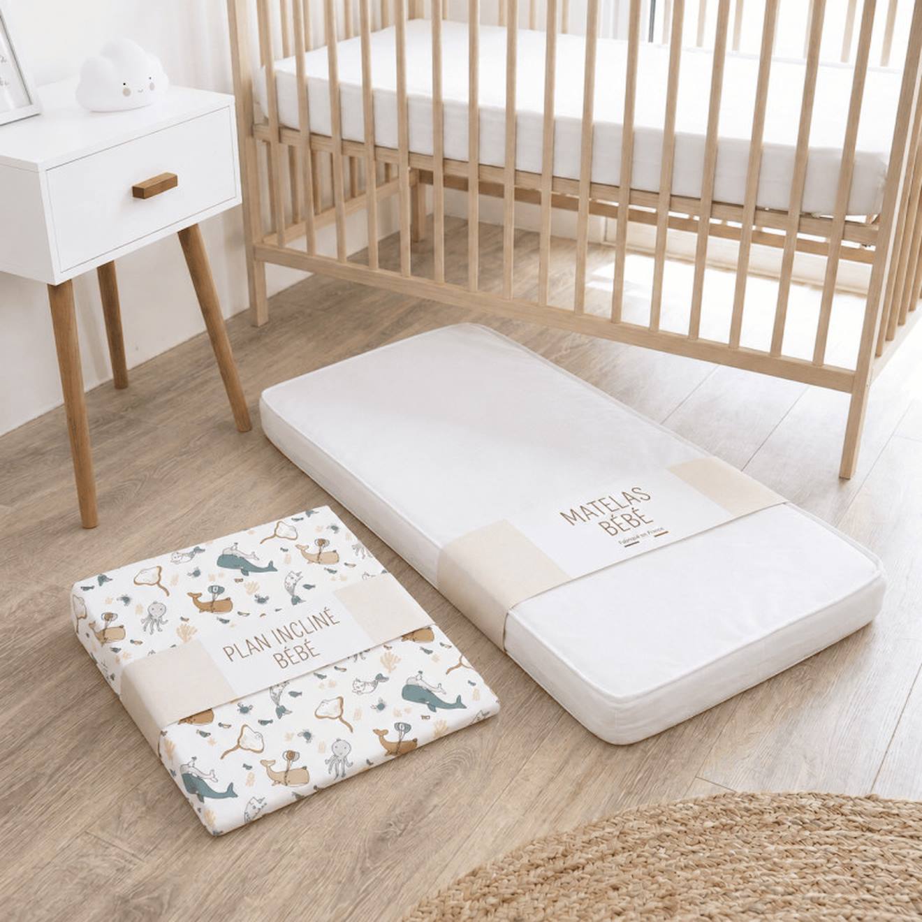 Pack Matelas Bébé 60x120 Cm + Plan Incliné Coton Sweety - Confort Souple Et Position Idéale Bleu (Les Noursons) - Image 1