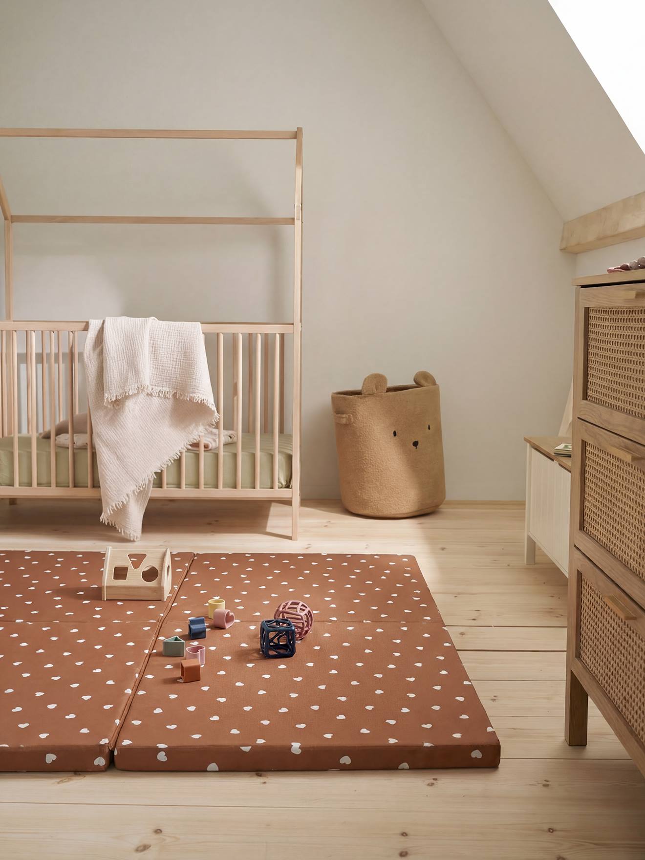 Tapis de motricité pliable et déhoussable cœur fondant (Vertbaudet) - Image 1