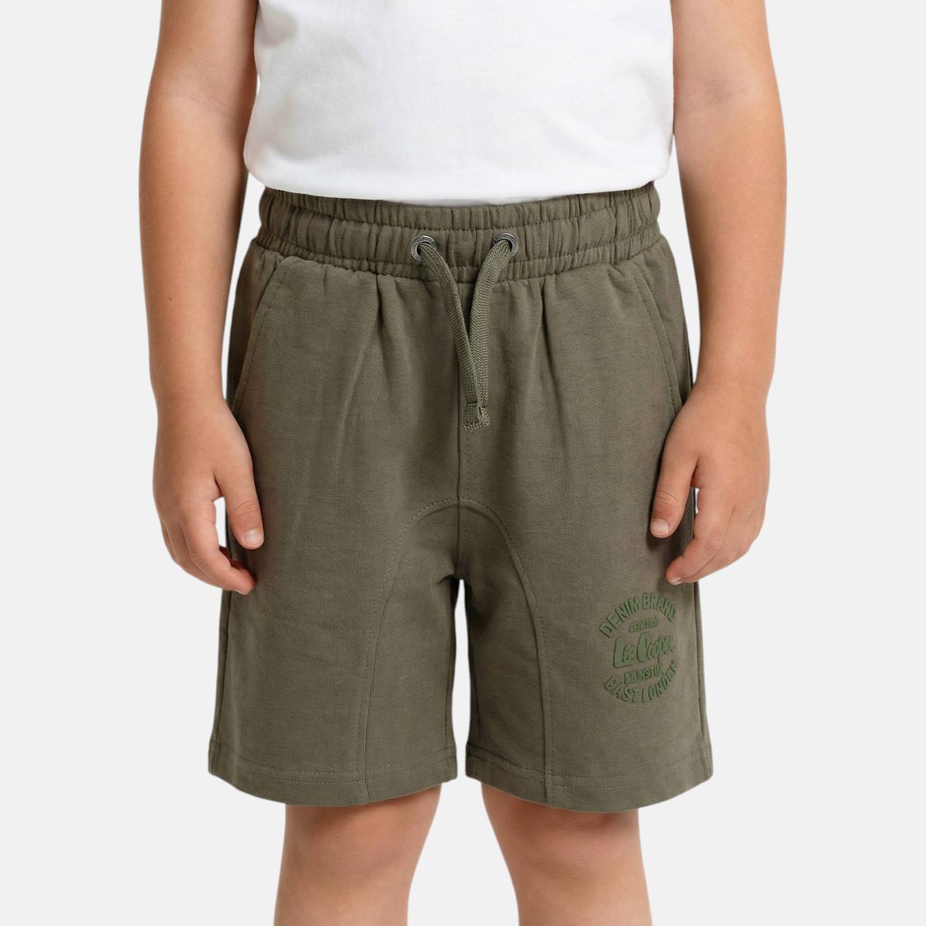 Bermuda Enfant Avec Logo Et Cordon Kaki Bermuda Enfant Avec Logo Et Cordon Kaki