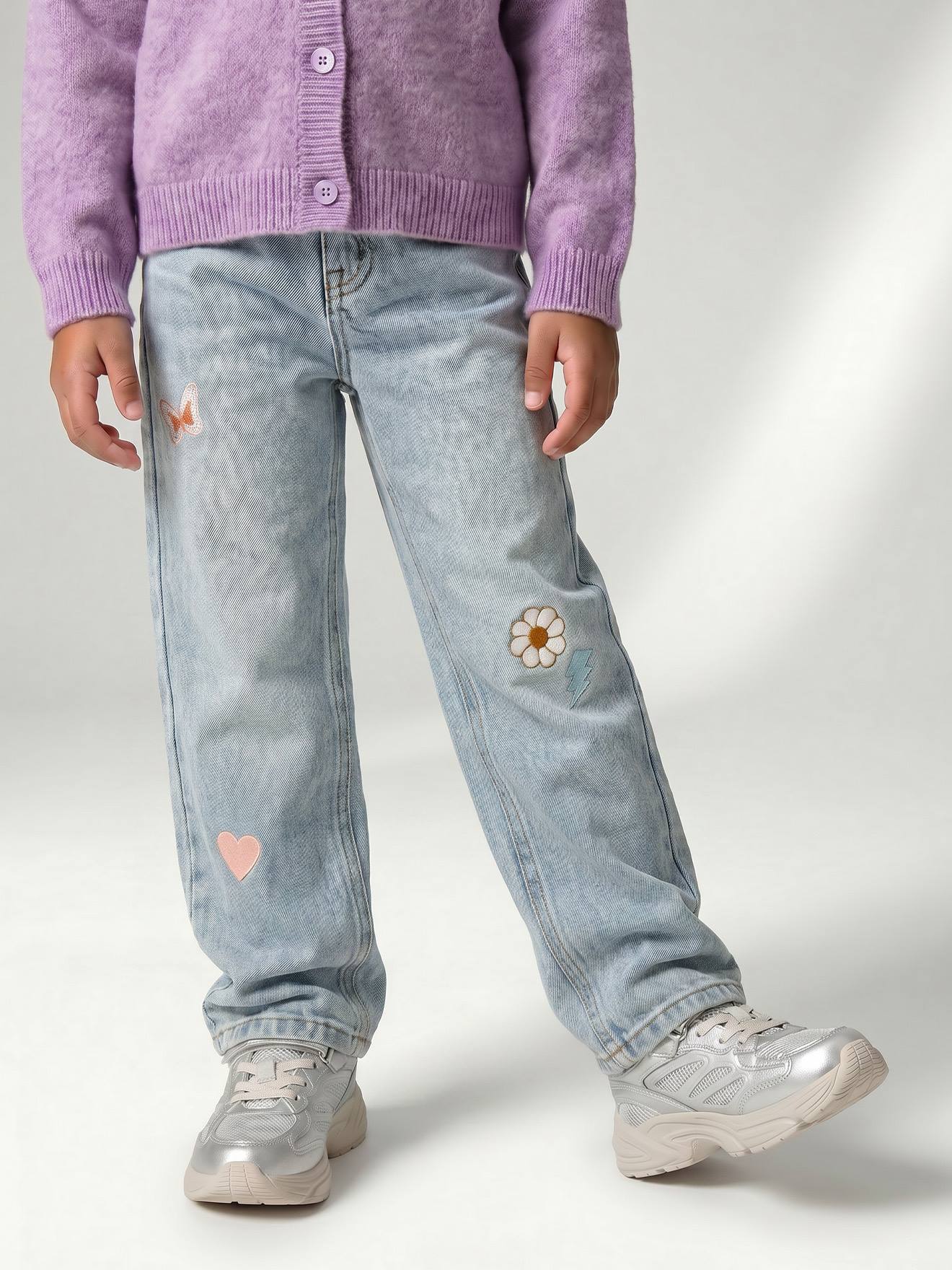 Jean fille mom brodé fleurs bleu