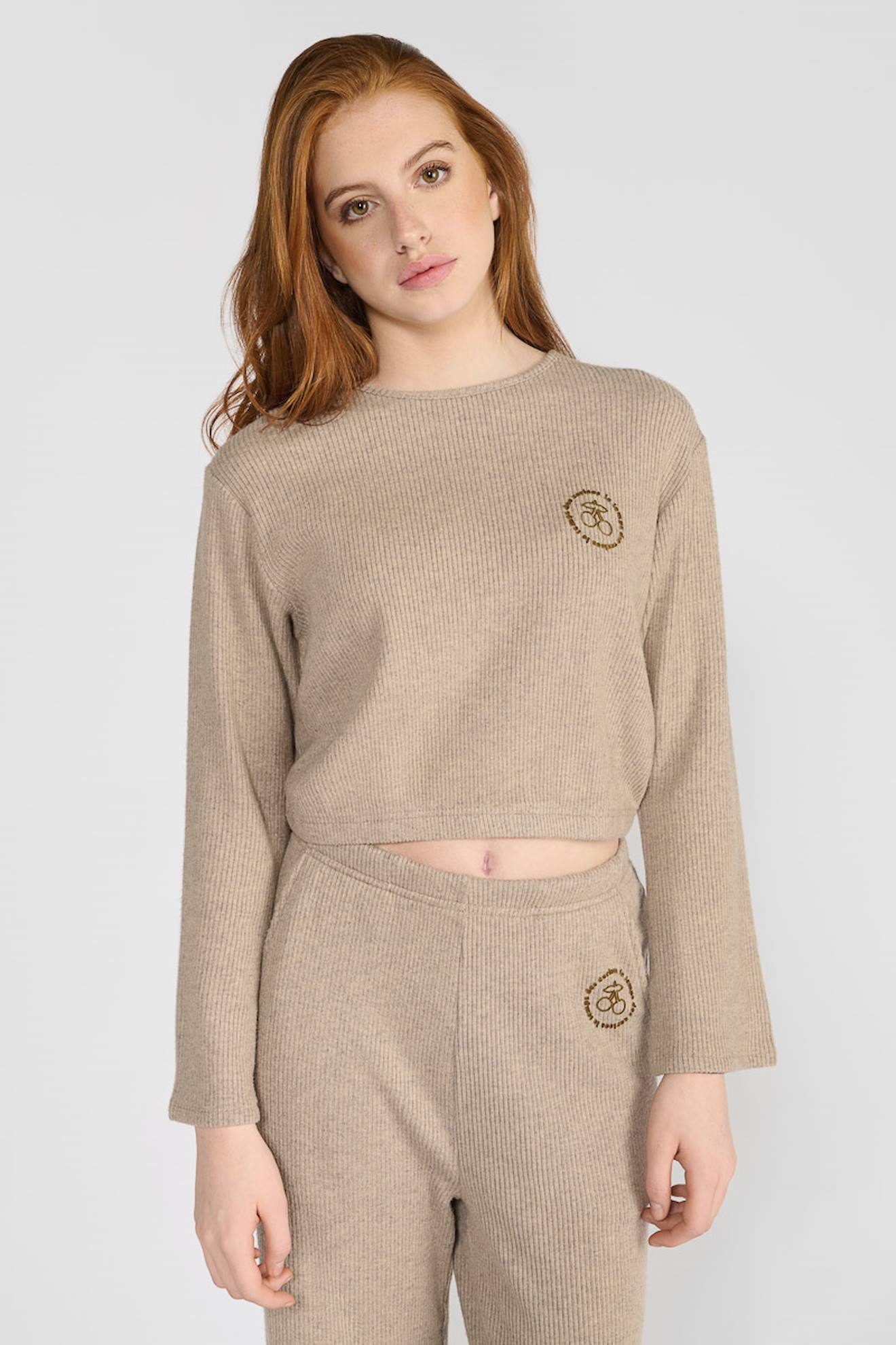 Sweat-shirt Auregi Taupe 25 €