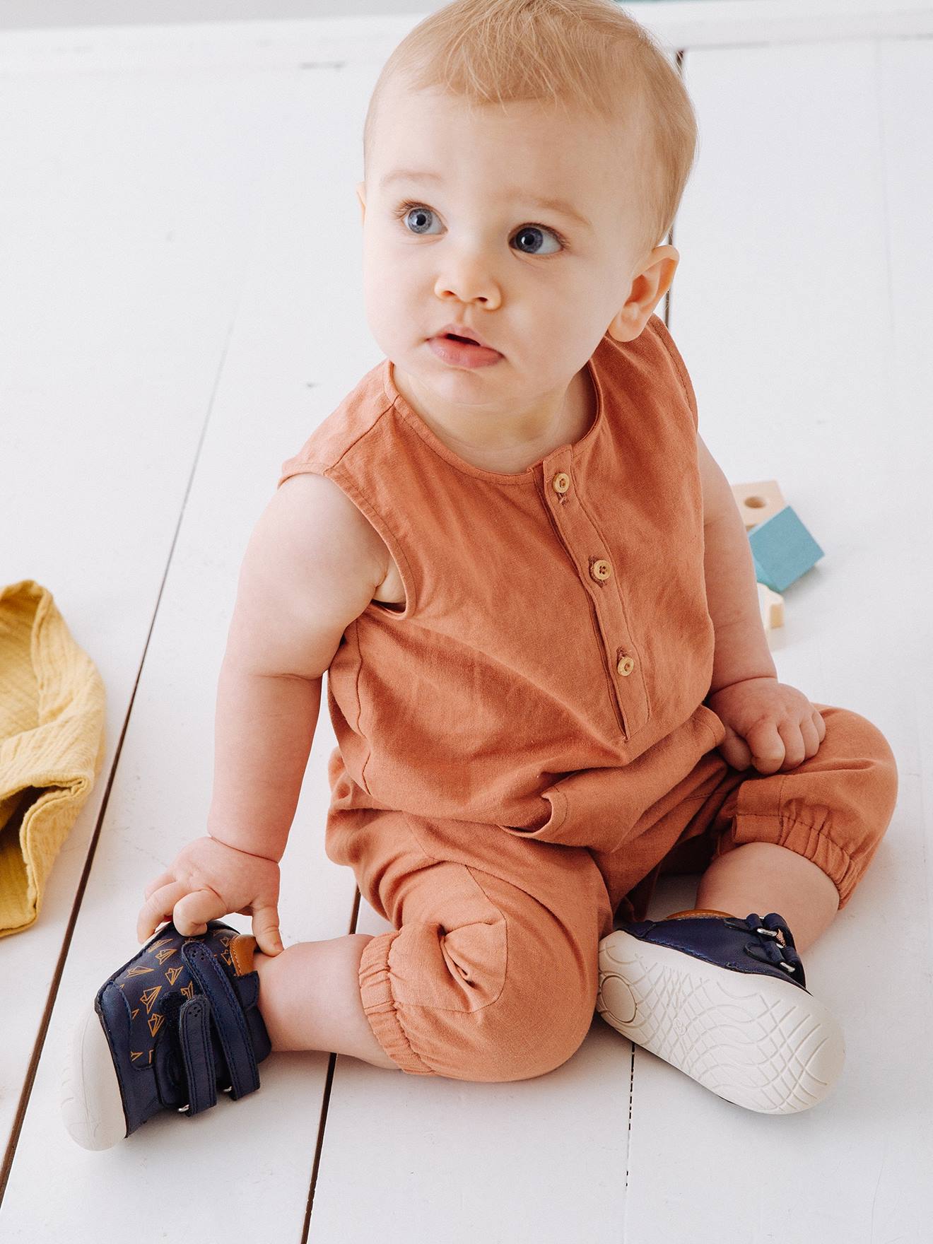 Chaussons 4 Pattes Bebe Garcon En Cuir Bleu Marine Vertbaudet