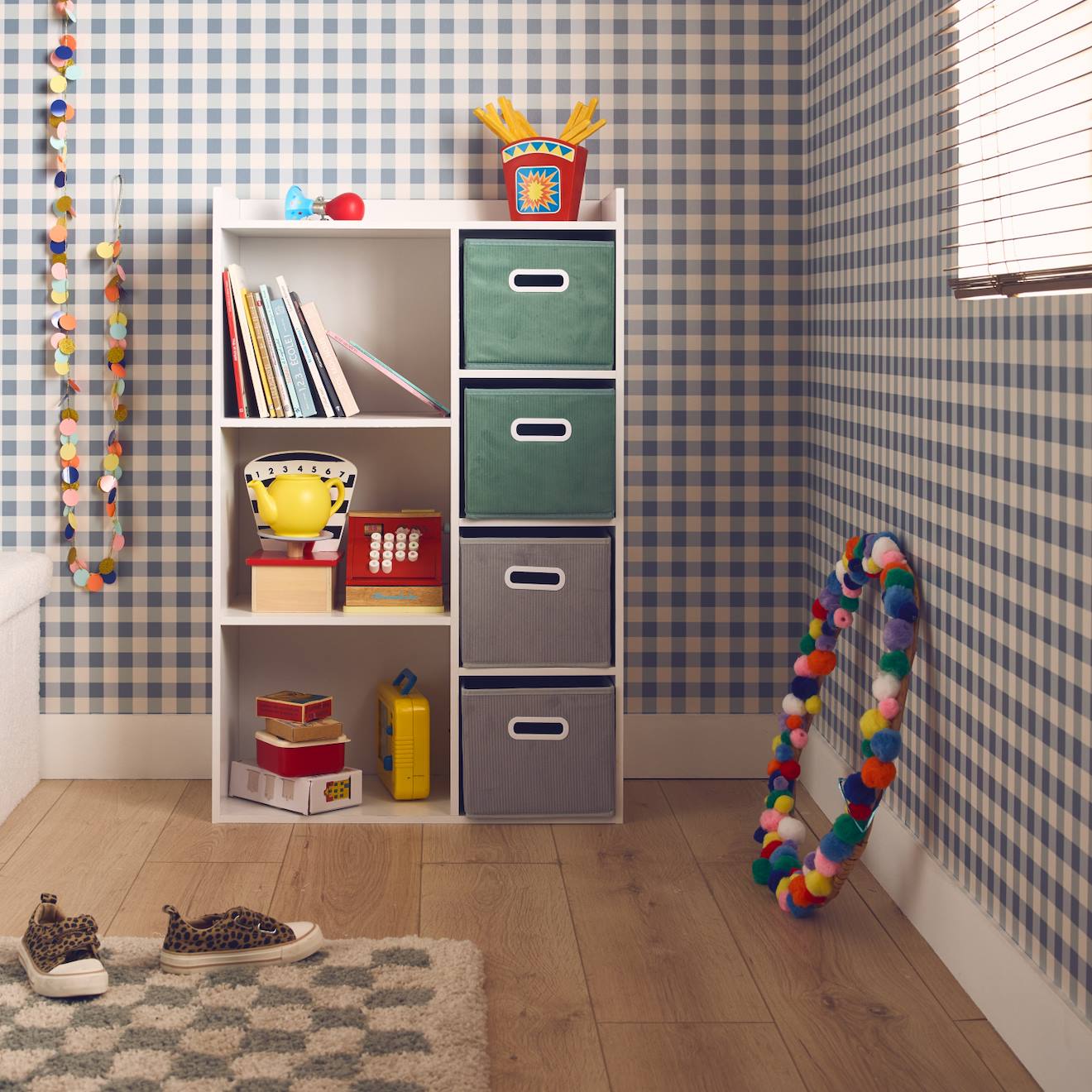 Meuble De Rangement Pour Enfant Pratique Avec 7 Compartiments Et 4 Paniers En Velours Vert