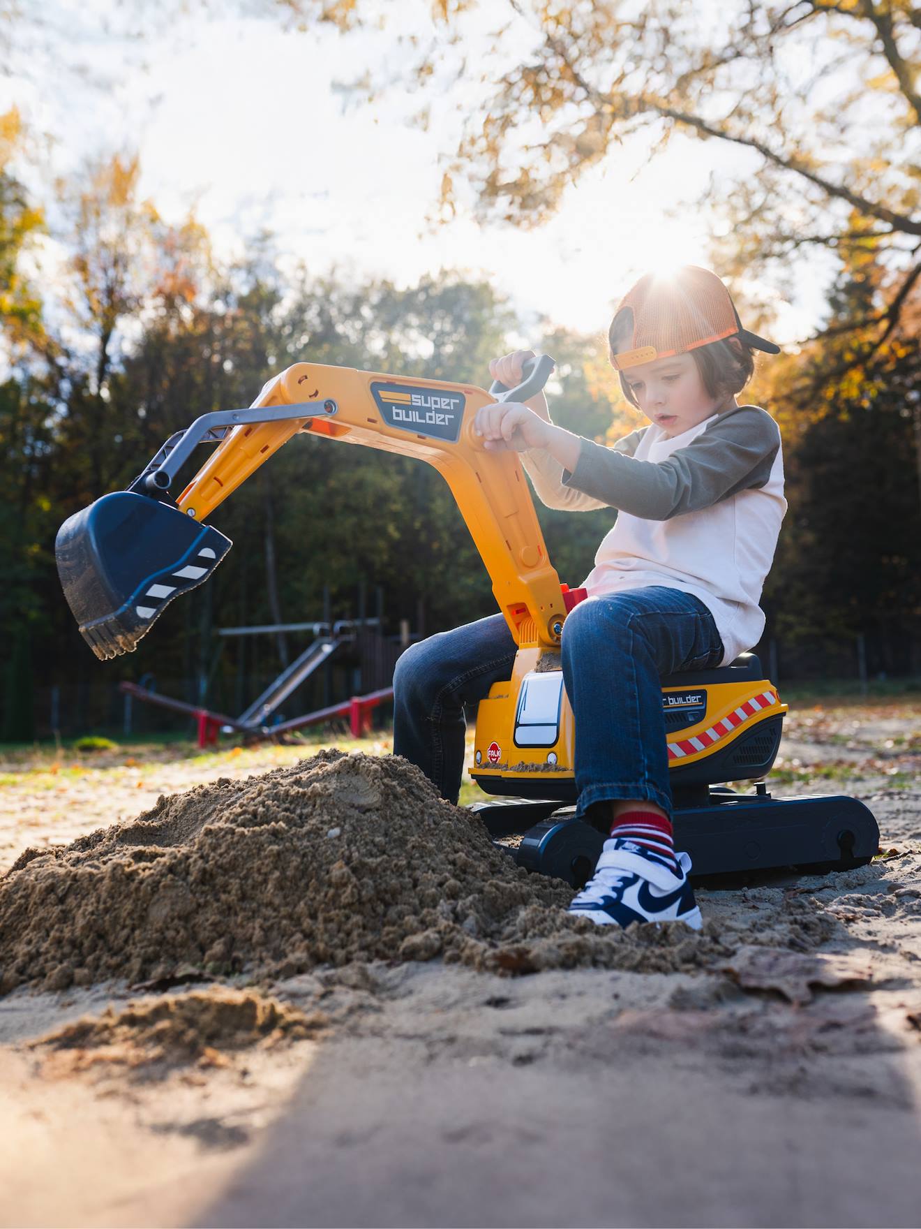 Pelleteuse Super Builder Entièrement Articulée Avec Assise Ouvrante Jaune Rouge