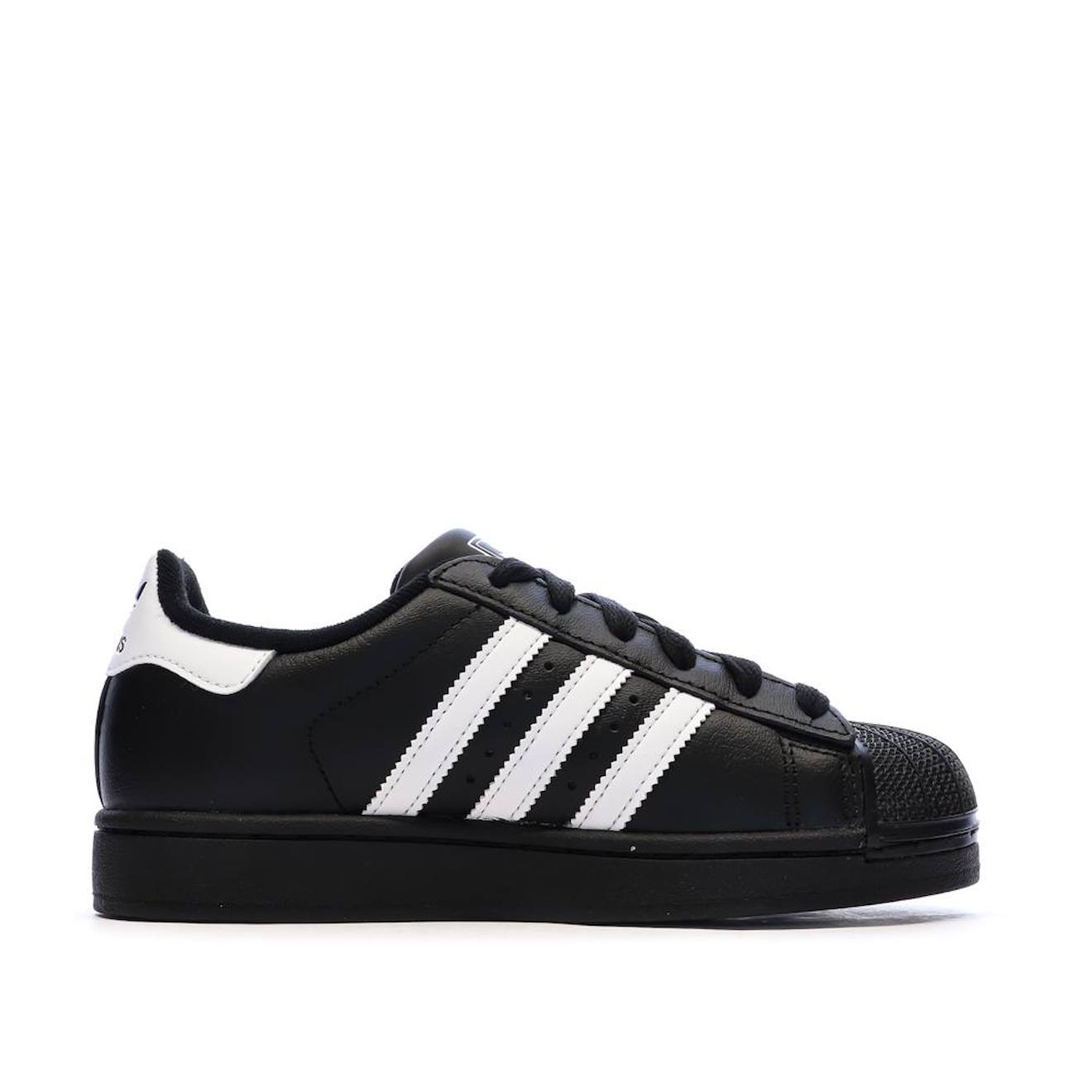 Baskets Superstar Noir 83 €