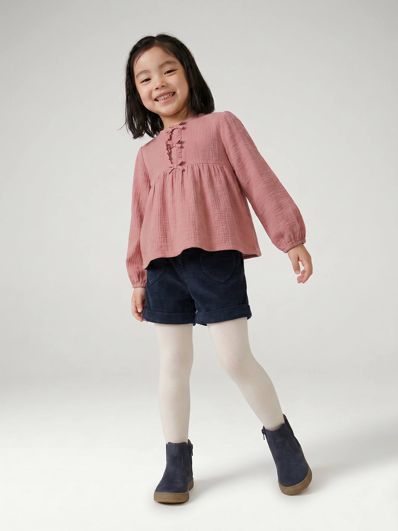 Short en velours poches coeur fille facile à enfiler marine