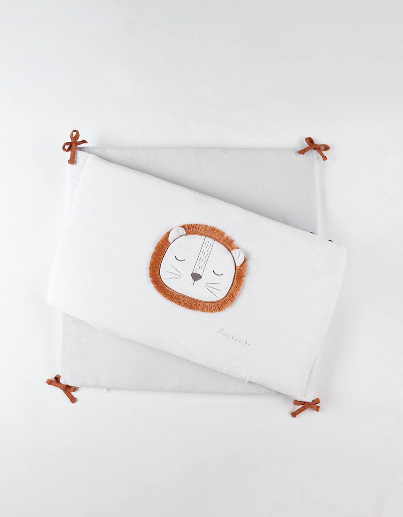Tour De Lit Babou & Kendi En Veloudoux Blanc, Marron