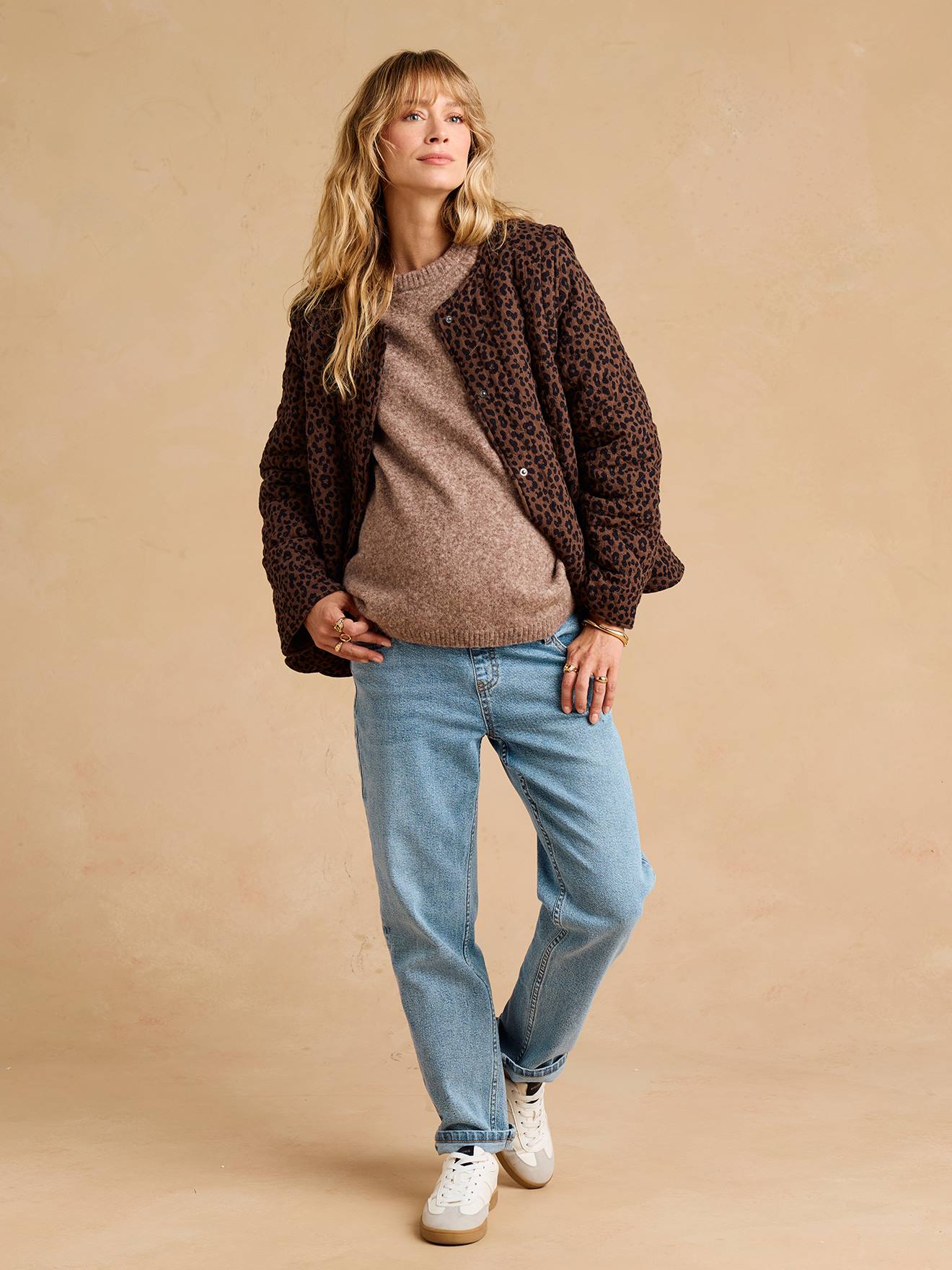 Veste matelasse volutive avec protge-bb grossesse et post grossesse en gaze de coton chocolat 70$