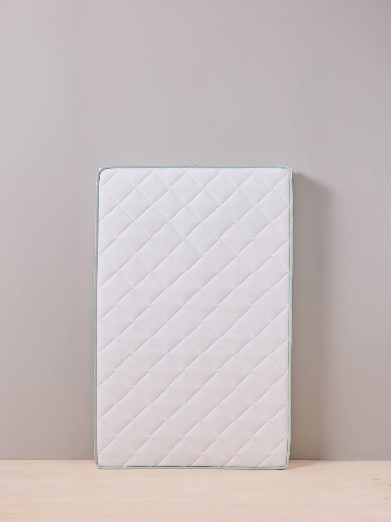 Matelas enfant évolutif anti-acariens traité Bi-ome NTL® blanc Matelas enfant évolutif anti-acariens traité Bi-ome NTL® blanc