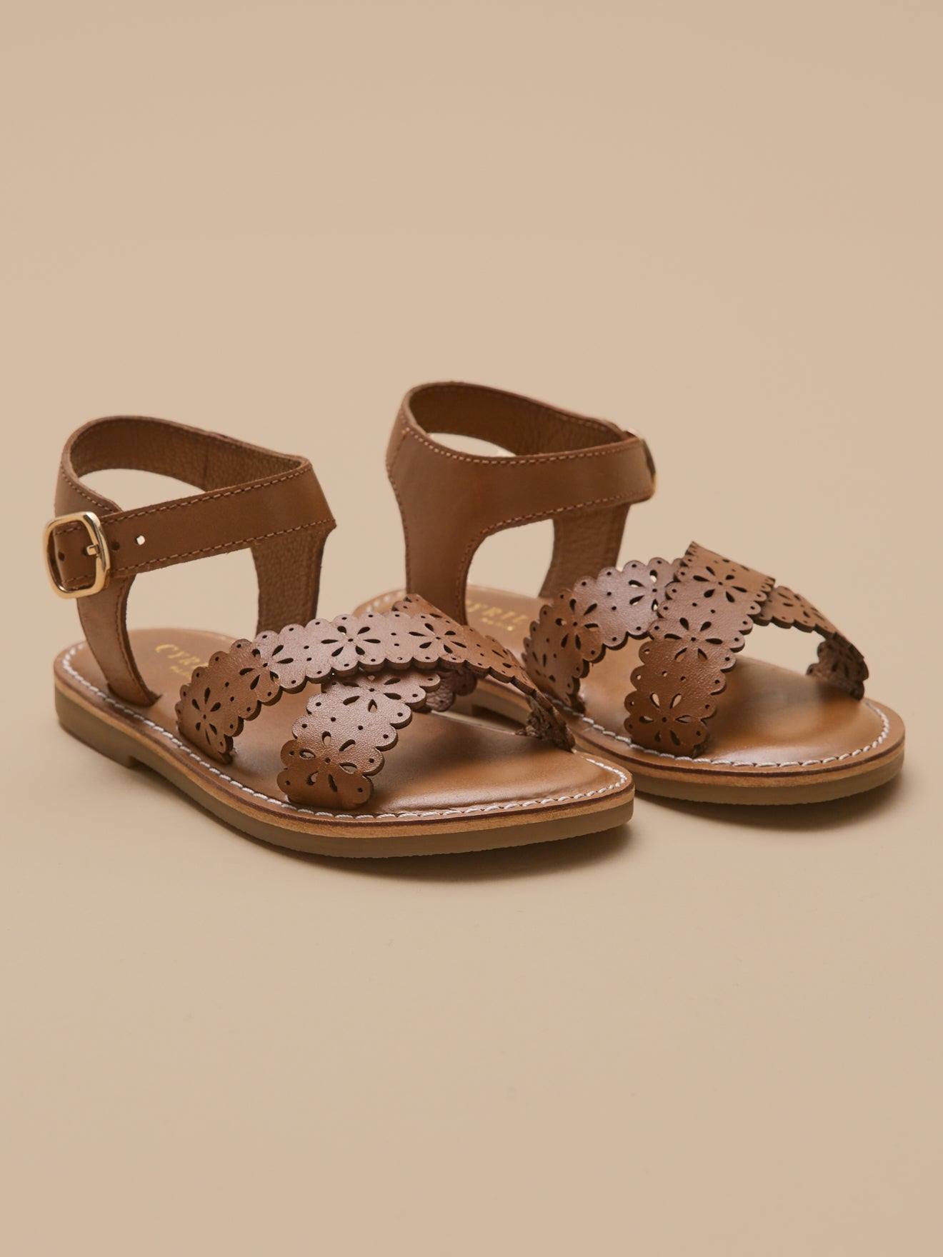 Sandales Perforées Fille En Cuir Cognac Sandales Perforées Fille En Cuir Cognac