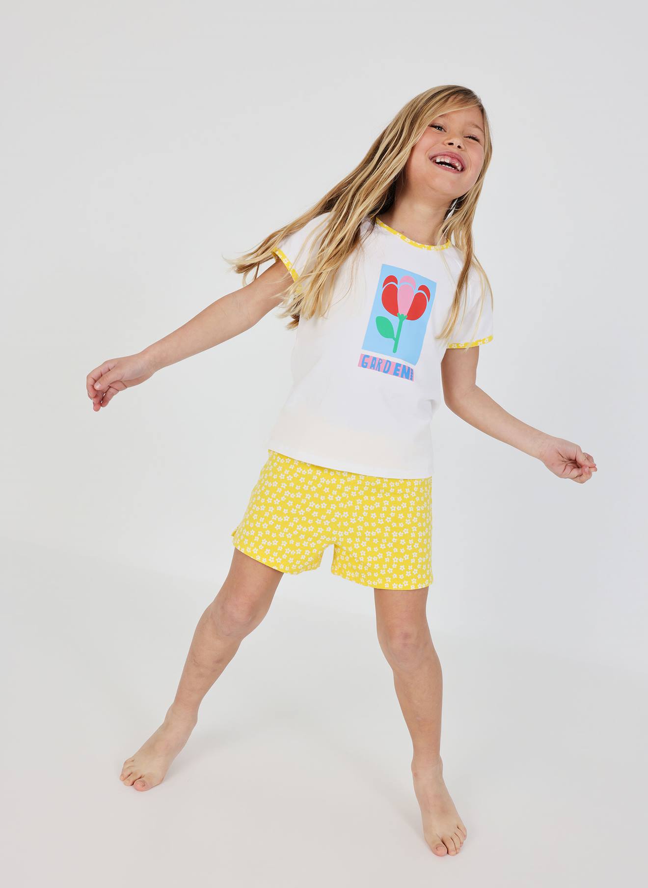 Pyjama Fille Manches Courtes En Coton Blanc 13 €