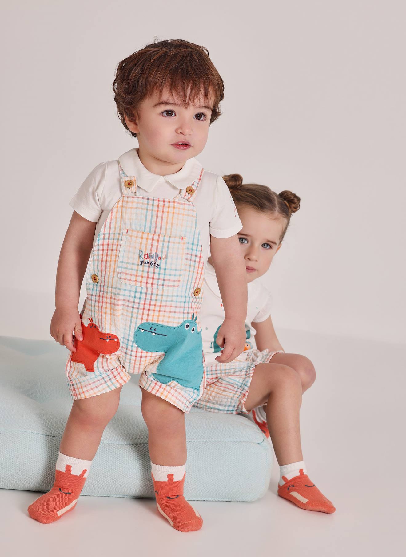 Ensemble Bébé Salopette À Carreaux En Coton Multicolore Ensemble Bébé Salopette À Carreaux En Coton Multicolore