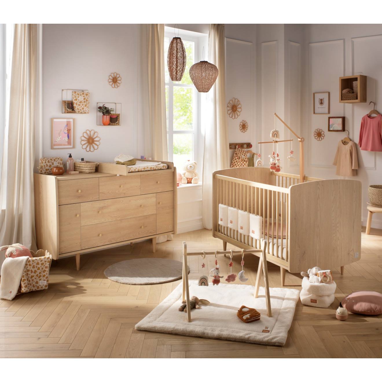 Chambre Bébé Évolutive, Lit 140x70 Évolutif Et Commode À Langer - My Love Marron