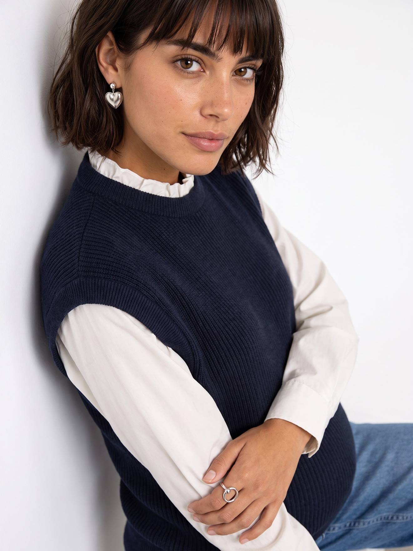 Pull de grossesse col volant marine