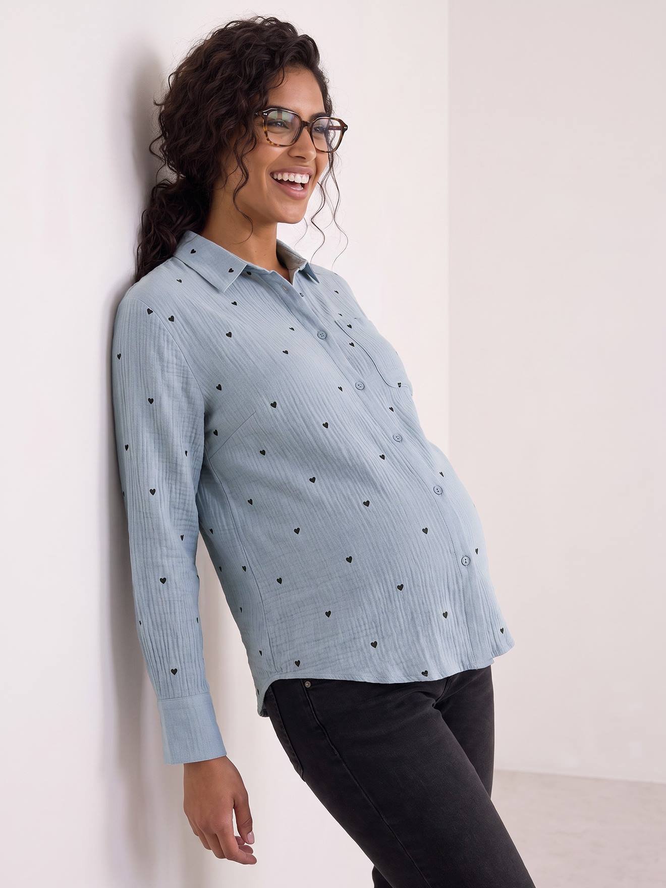 Chemise gaze de coton brodé FM grossesse et allaitement bleu chambray