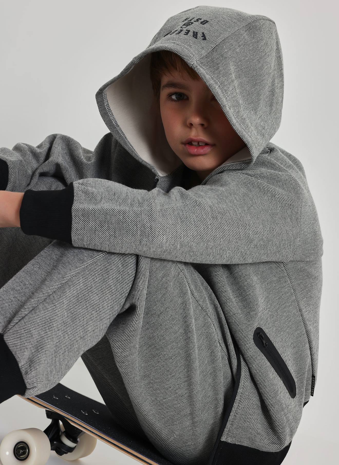 Sweat Zipp Garon En Maille Capuche Noir 43$